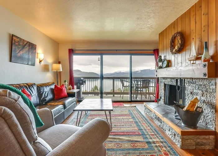 8 Mi To Keystone Resort: Dillion Condo W/ Hot Tub!