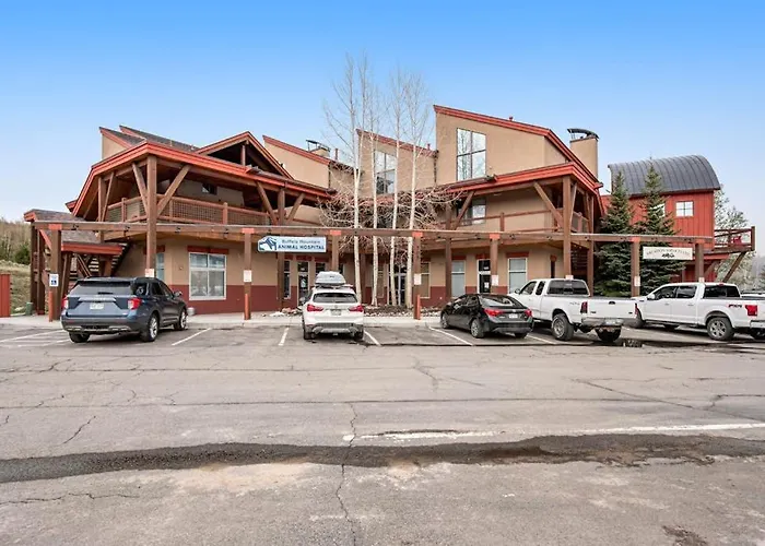 Dillon Ridge Retreat